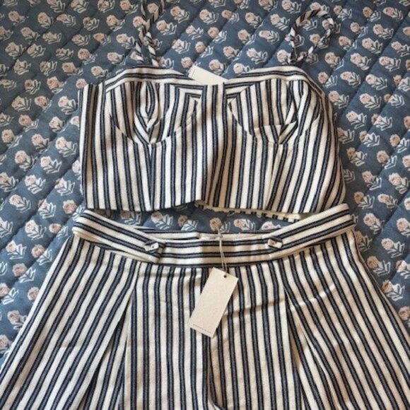 β NWT Anthropologie Moon River // Striped Crop Top & Shorts Set // Size Large - Picture 2 of 7
